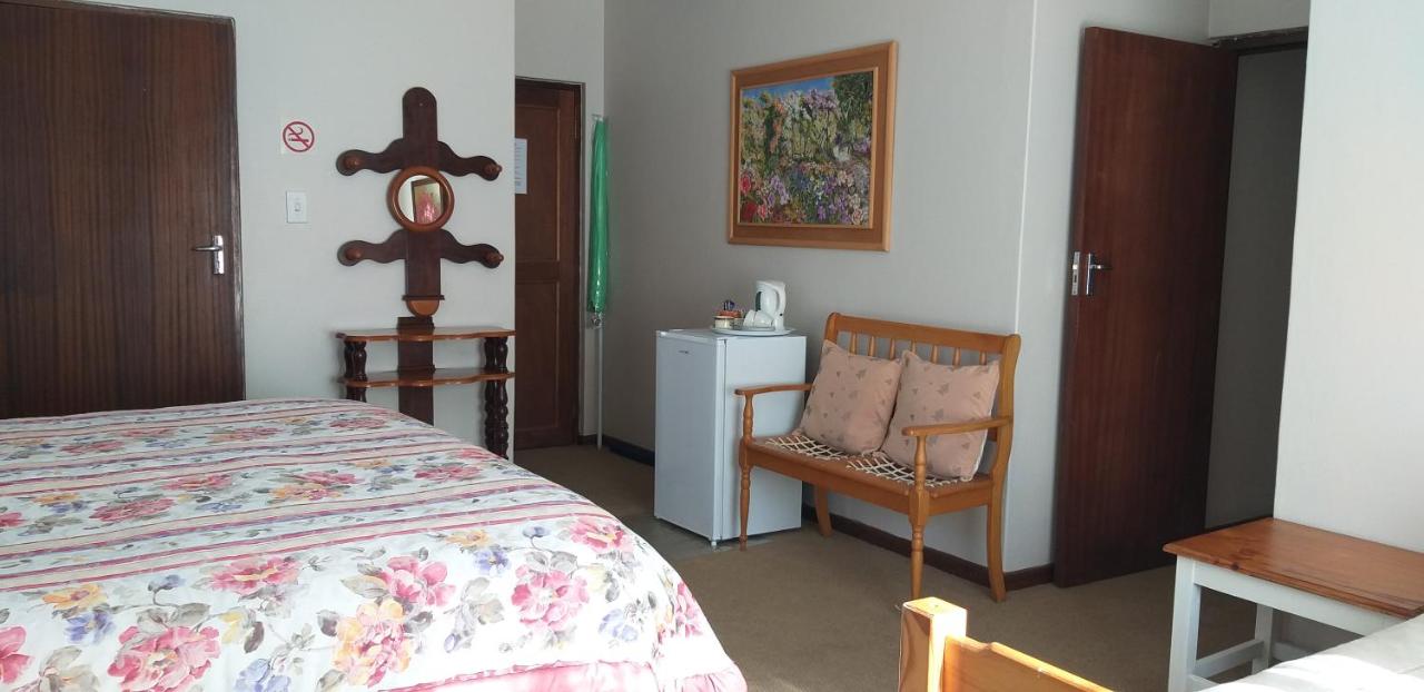 Deluxe Double Room with Extra Bed