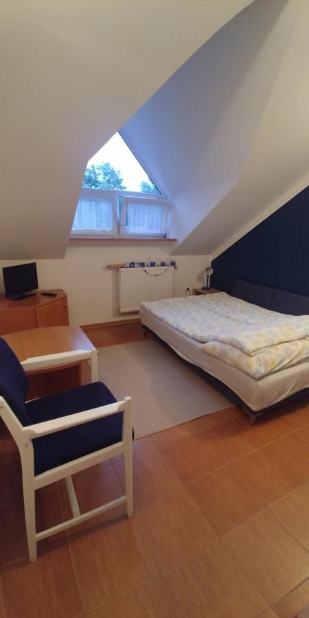Single Room with Private Bathroom