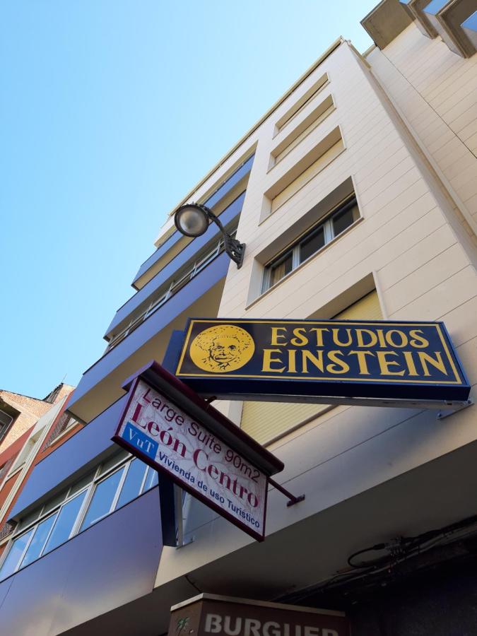 LARGE SUITE 90m2 LEÓN CENTRO - B&B
