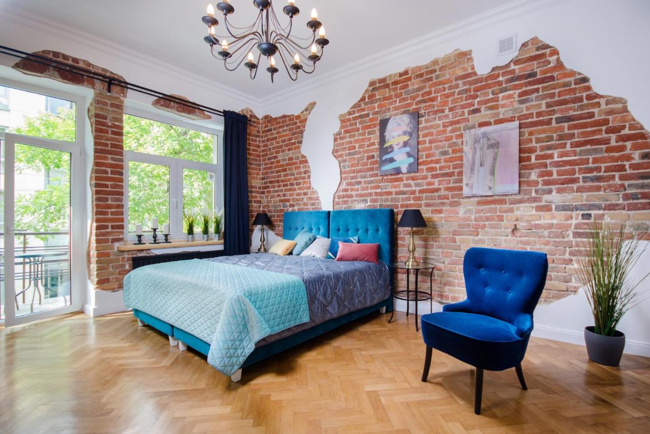 B&B Lublin - BEST URBAN ROOMS parking free - Bed and Breakfast Lublin