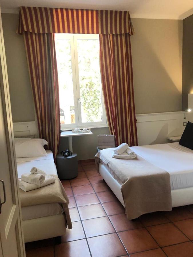 Classic Twin Room