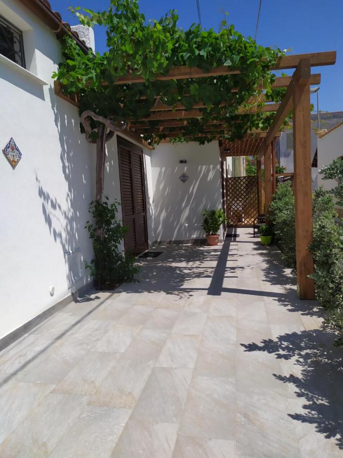 Monolocale con Vista Giardino