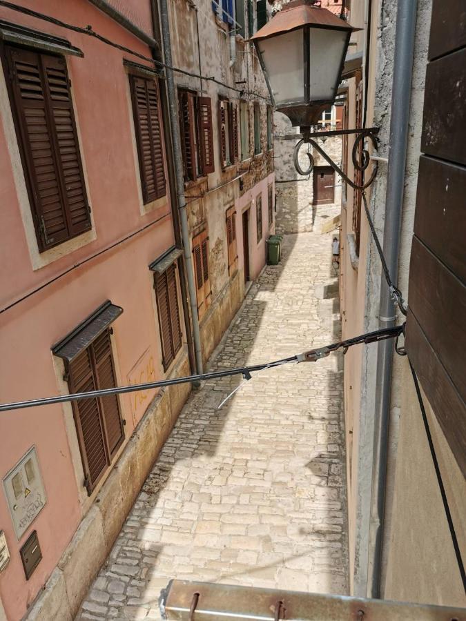 A Charming One-bedroom Apartment in the Heart of ‘Rovinj’ - Chambres d'hôtes Rovinj