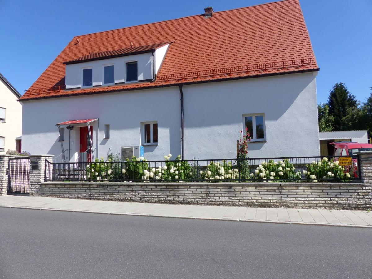 B&B Neumarkt in der Oberpfalz - Ferienwohnung Gretl & Xaver - Bed and Breakfast Neumarkt in der Oberpfalz