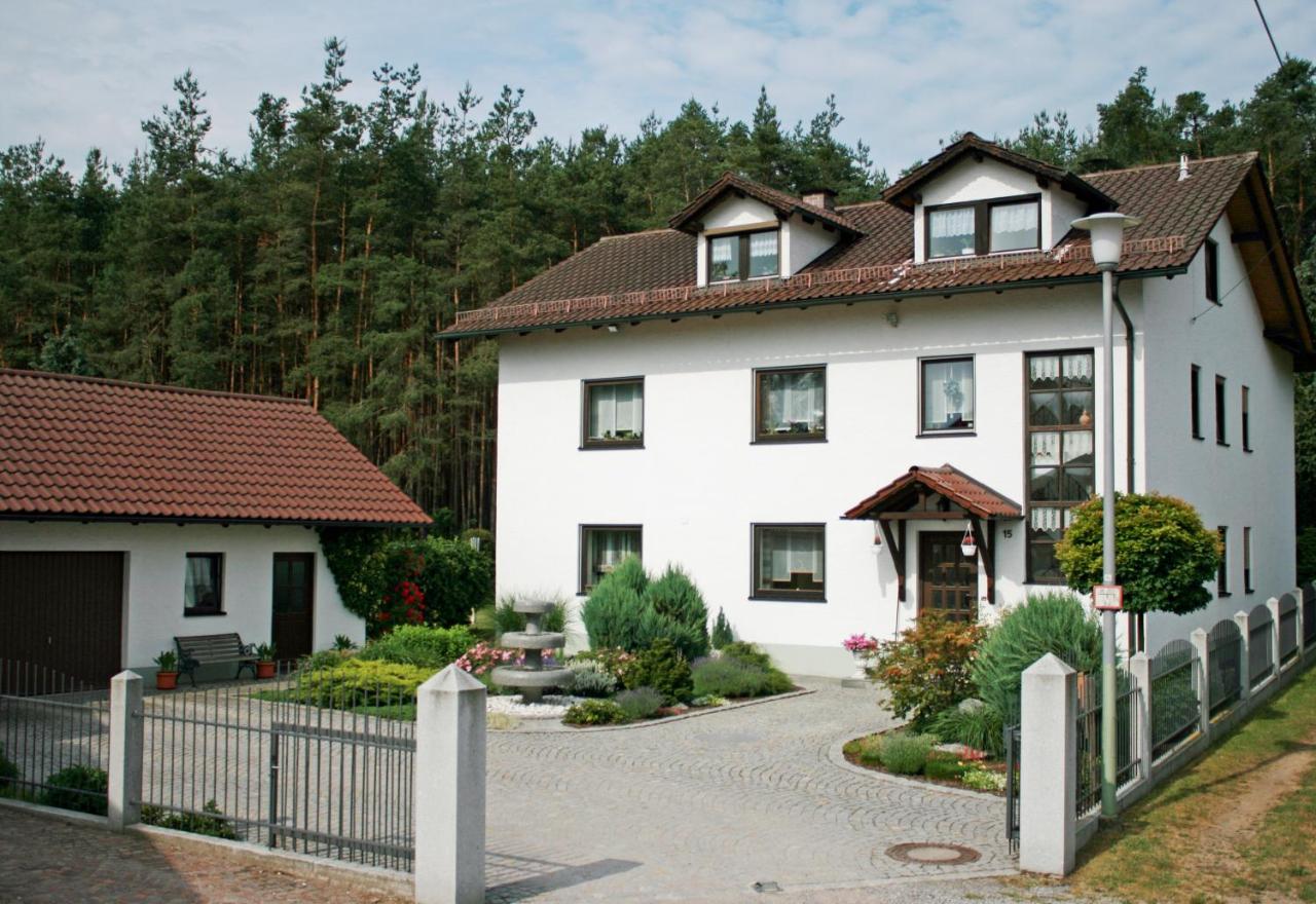 B&B Nittenau - Ferienwohnung Maria - Bed and Breakfast Nittenau