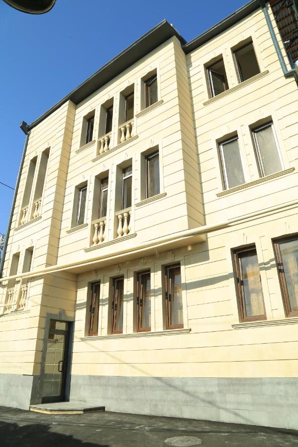 AL SHEIKH 5 BEDROOM LUXURY APARTMENT 1 - B&B Jerevan