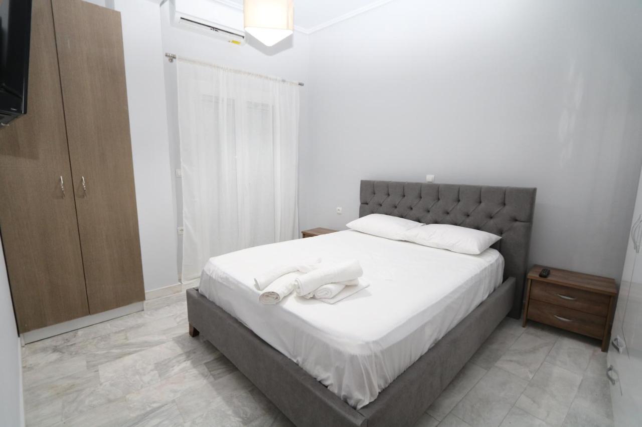 MOLLY APARTMENTS - Bed and Breakfast