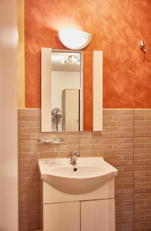 Studio-Apartment - Tiefparterre