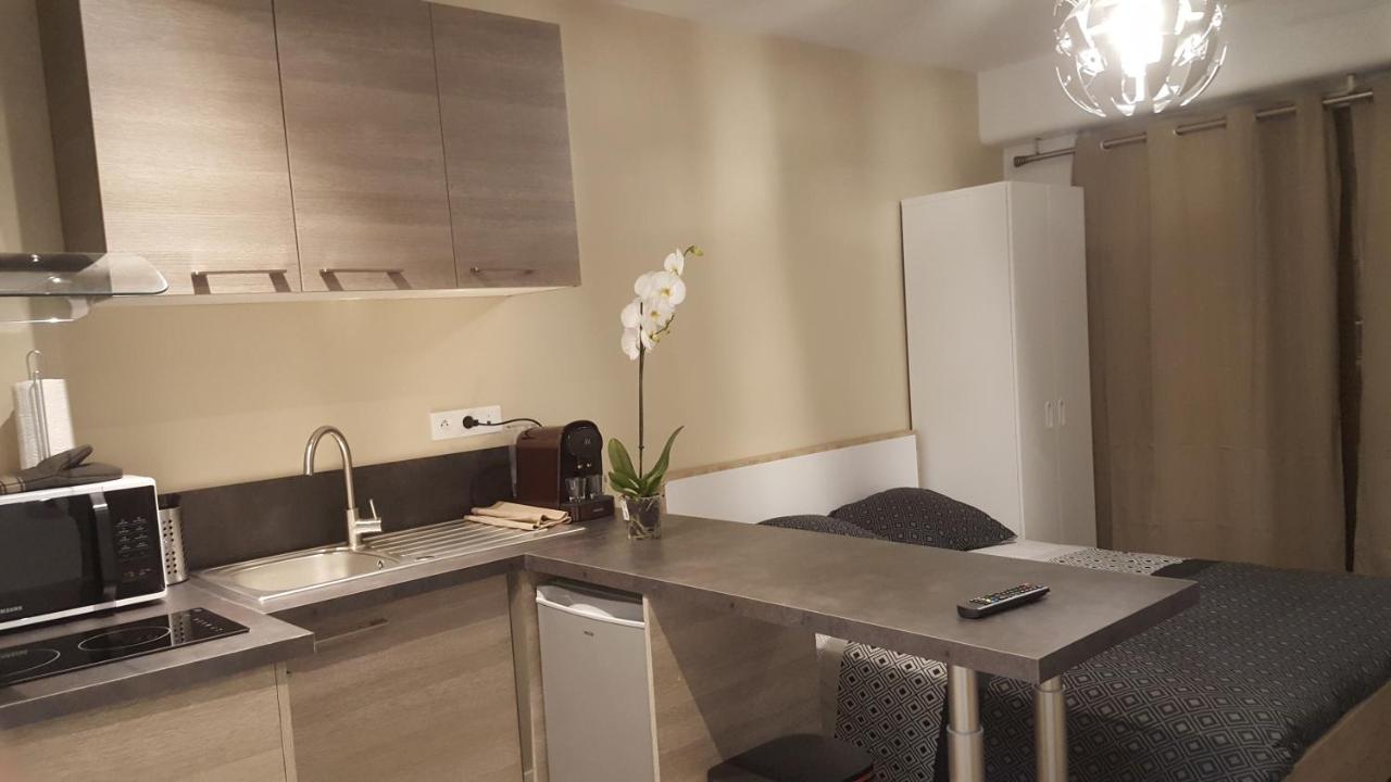 Le studio Cosy d'Angelique et David avec Parking - Chambres d’hôtes