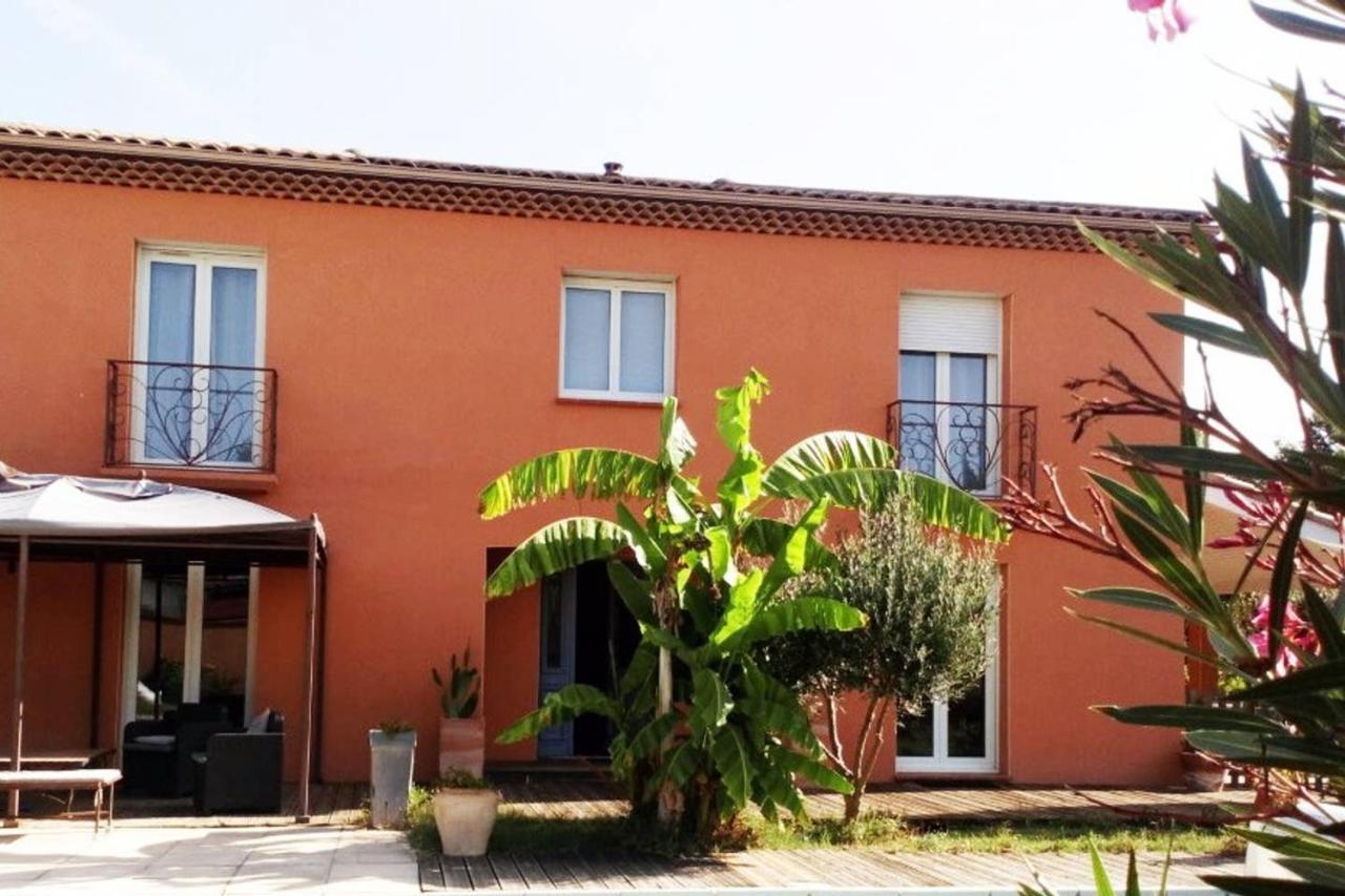 T3 L'Olivier & Jardin 1 à 4 Pers à Villa Terra - Bed and Breakfast