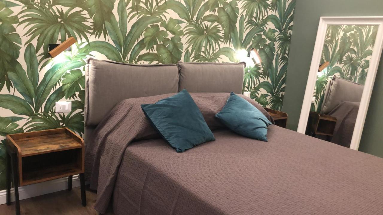 Jungle suite mood behind Piazza Signoria - B&B Florencia