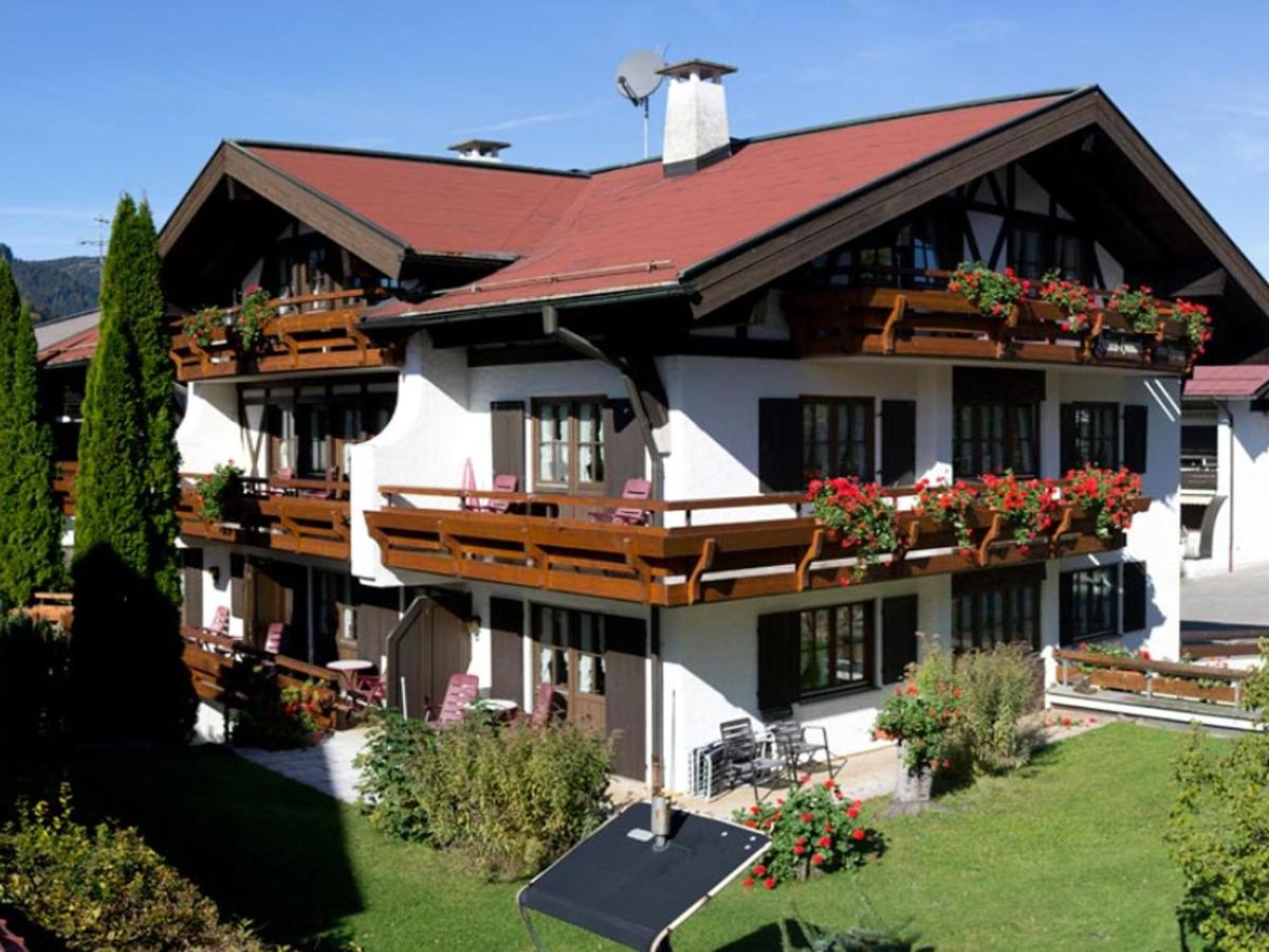 Allgäu Spitze - Bed and Breakfast