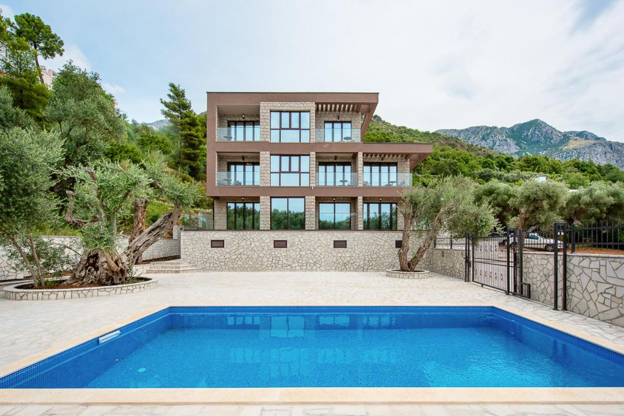Adria lux apartmens 2 - B&B