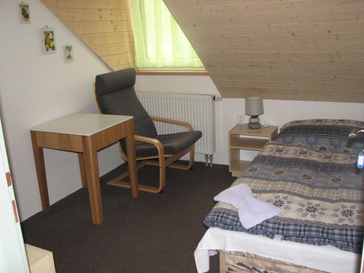 Single Room with Shared Shower and Toilet