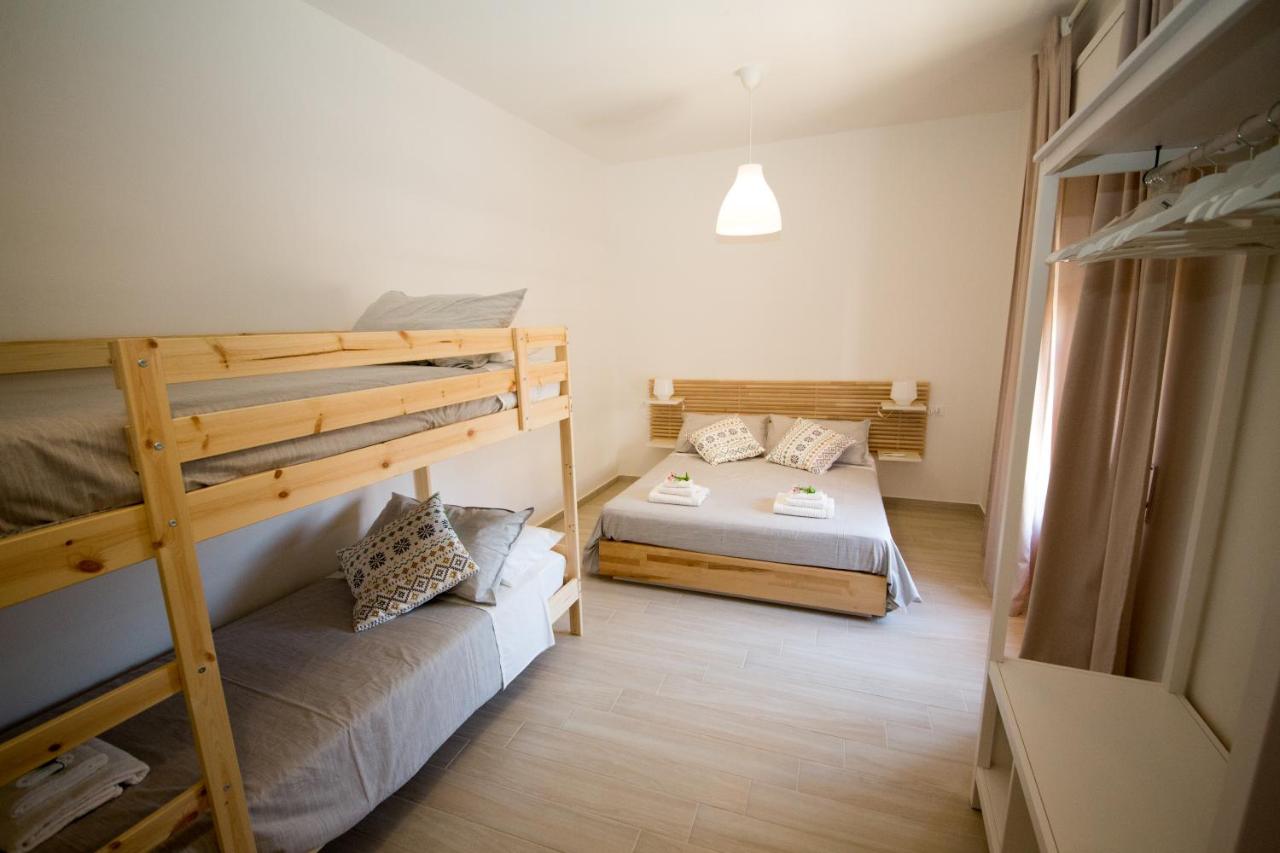 Chambre Double ou Lits Jumeaux avec Lit d'Appoint