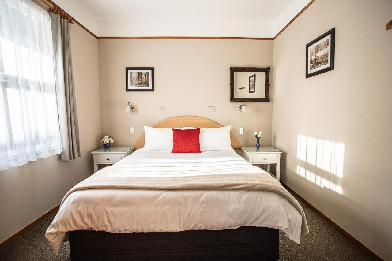 Deluxe Family Suite