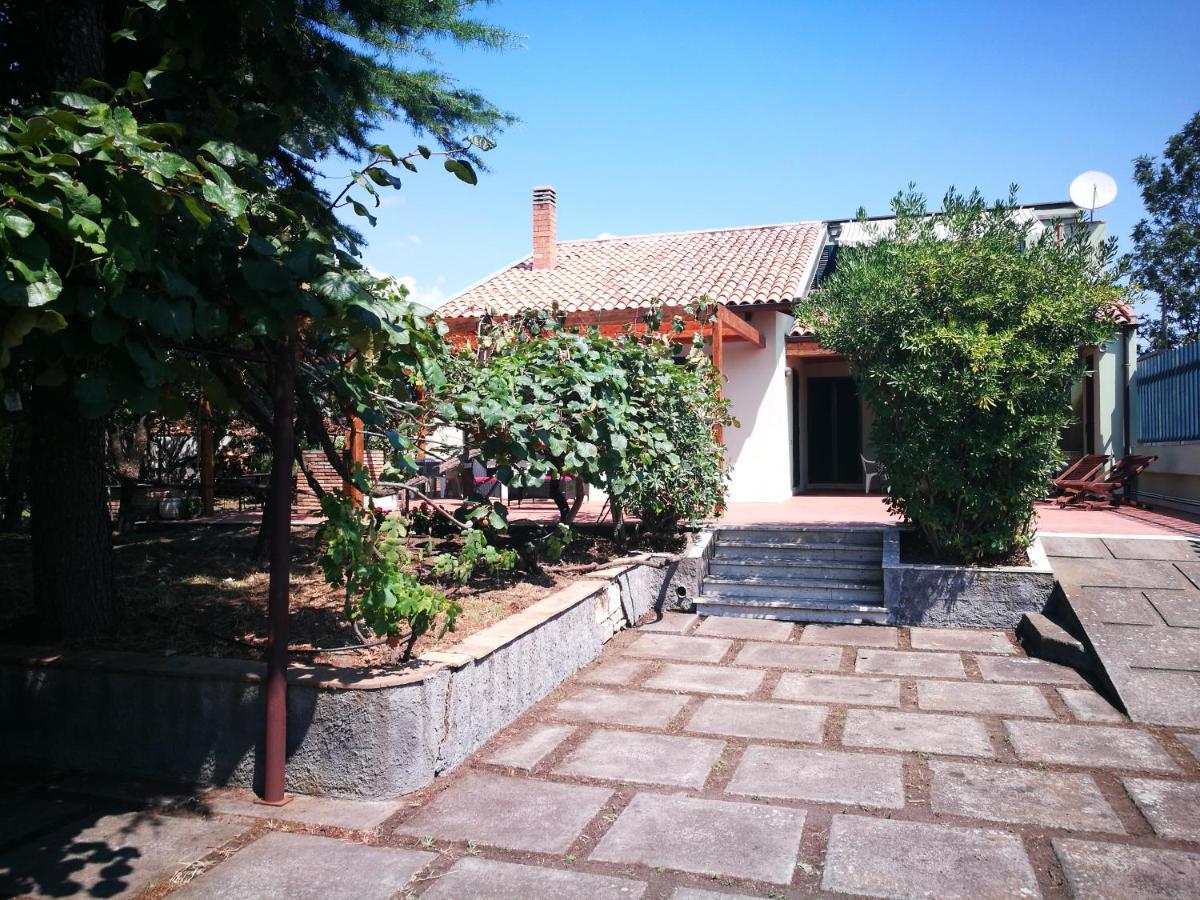 CASALE "GAIA"- Relax nel VERDE con Piscina Privata Esclusiva - B&B
