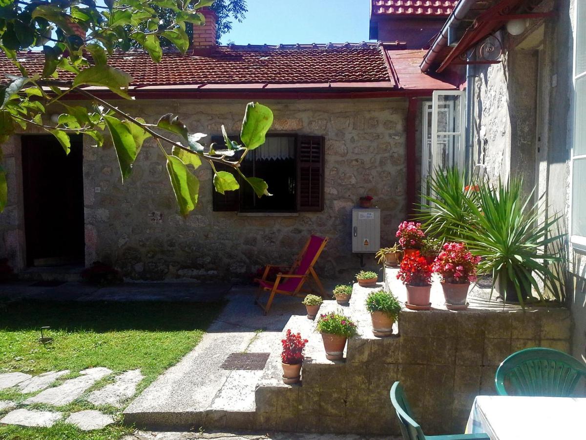 B&B Cettigne - La Vecchia Casa - Bed and Breakfast Cettigne