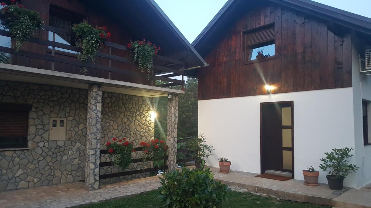 Guest House Iva - B&B