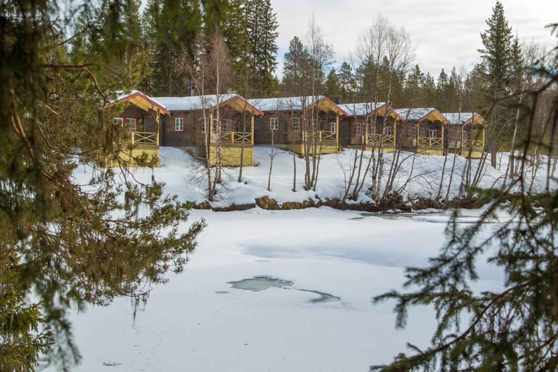 Vålkojan Naturby - Timber cottages - B&B