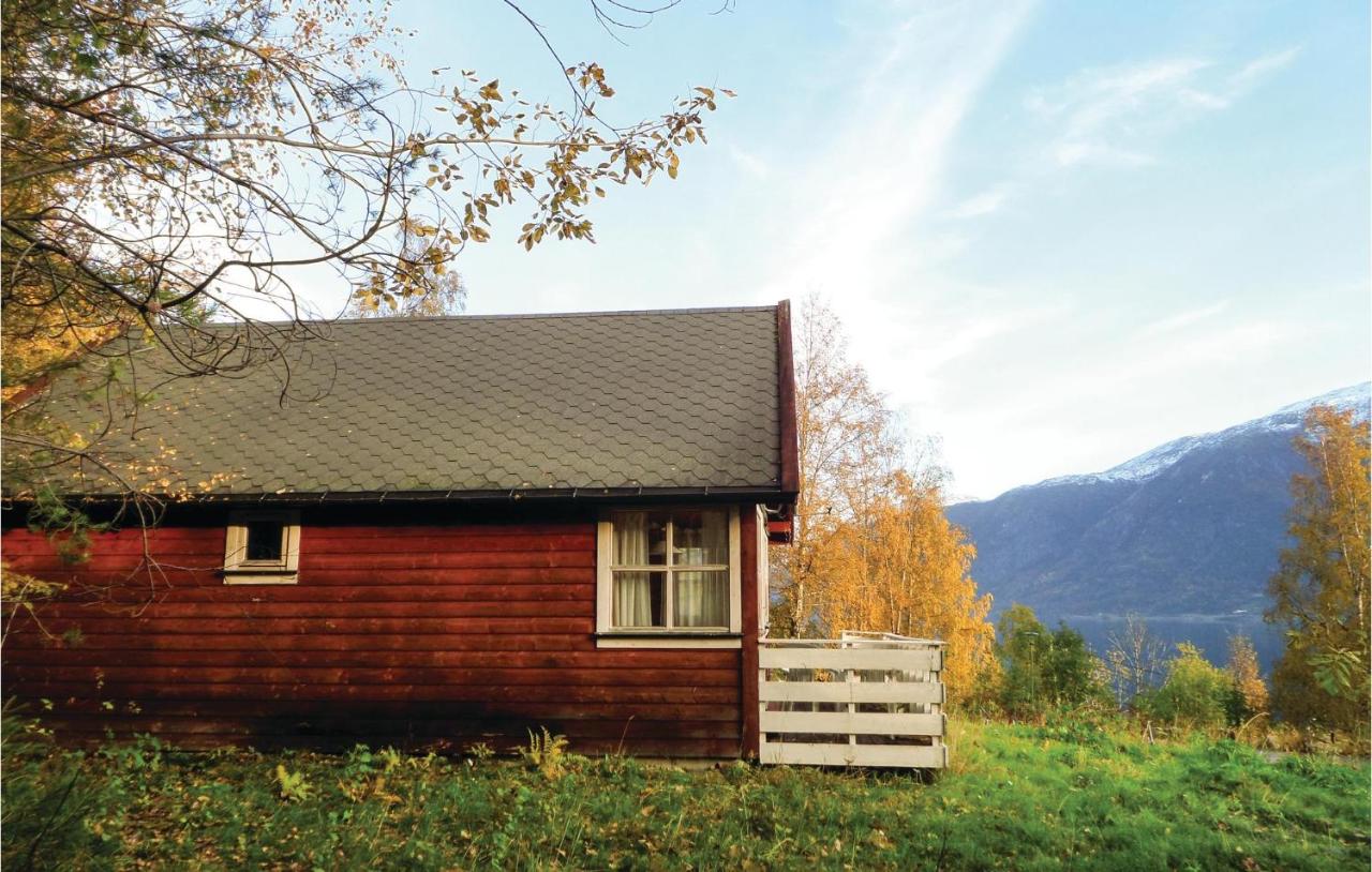 B&B Vangsbygdi - 3 Bedroom Nice Home In Vallavik - Bed and Breakfast Vangsbygdi