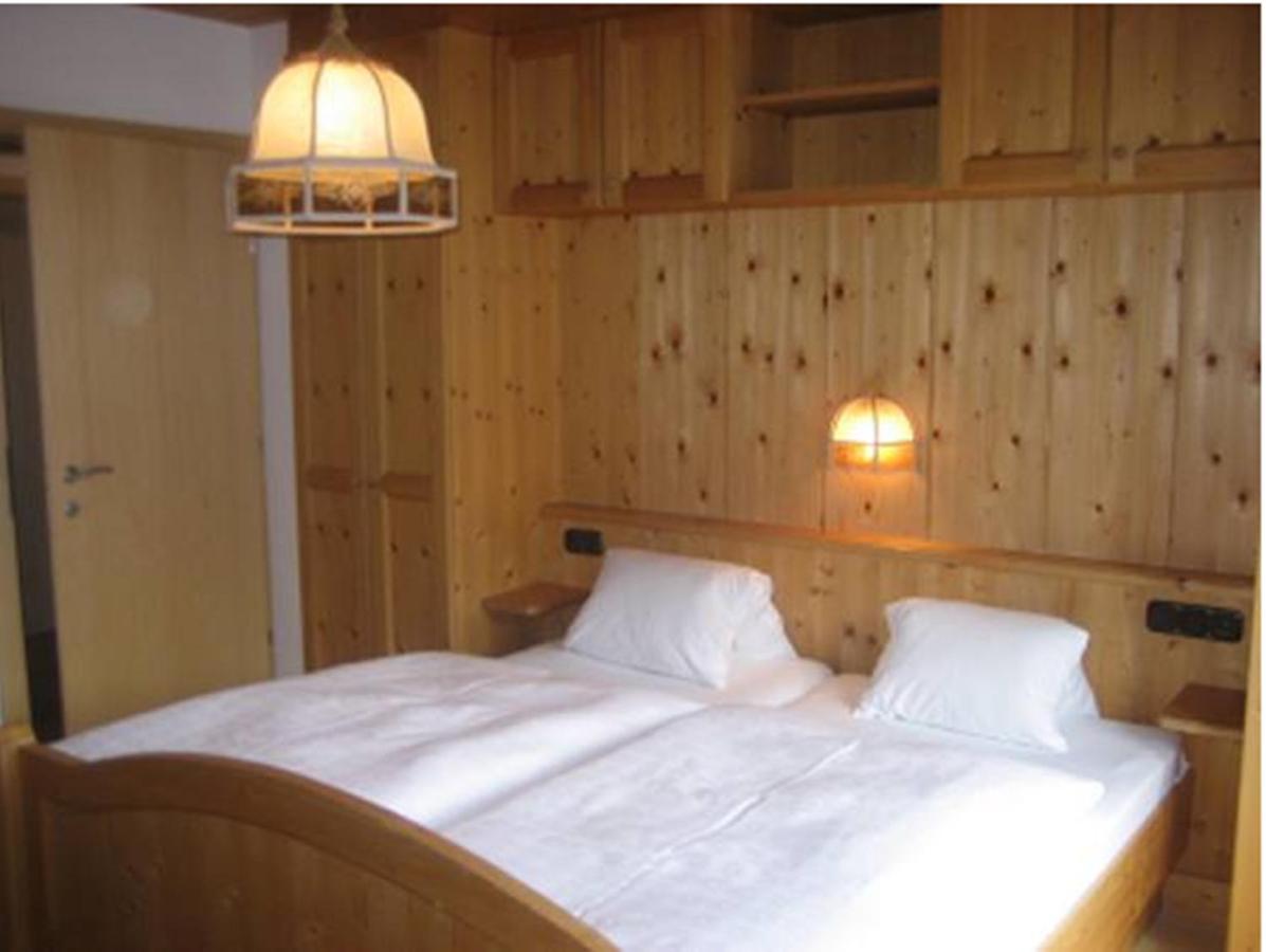Appartamento con 2 Camere da Letto e Balcone