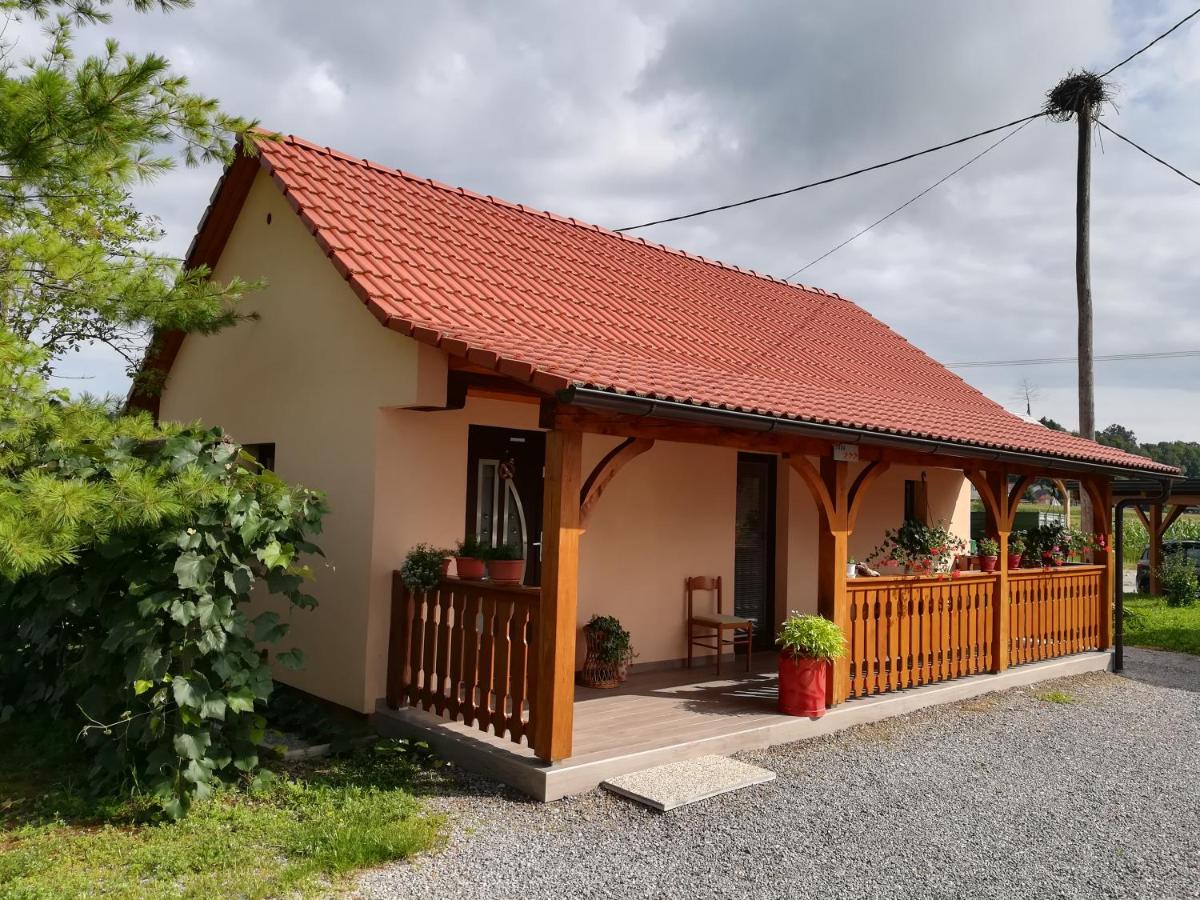 B&B Gradac - Apartma Škrilje - Bed and Breakfast Gradac