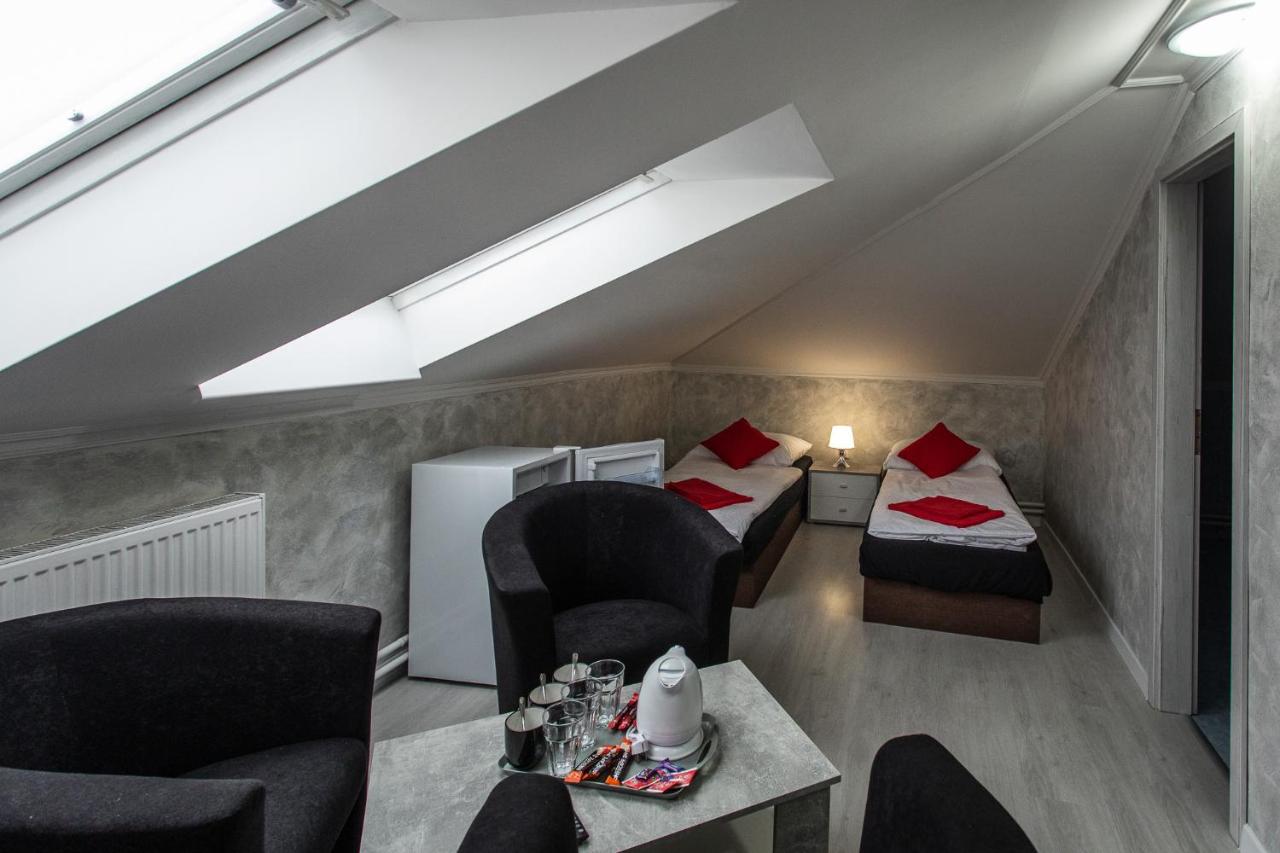 Triple Room with Bathroom