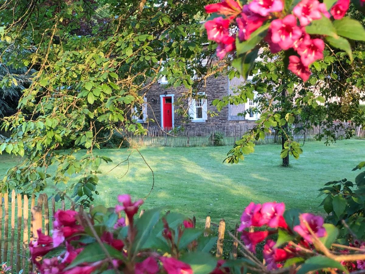 Domaine De L'Ardoisiere - B&B Alle