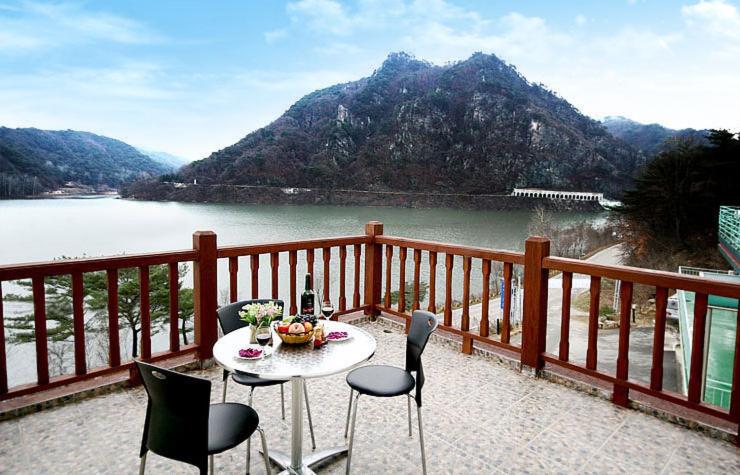 LaHoya Pension - B&B