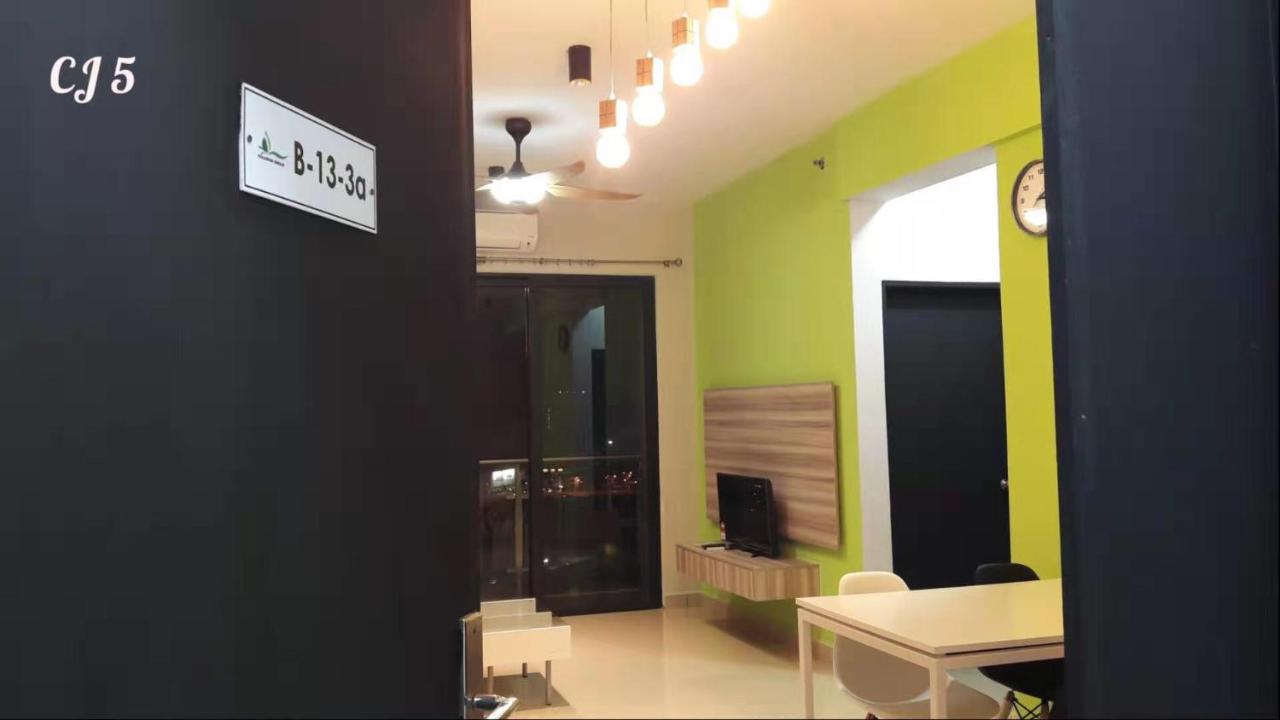 B&B Kota Bahru - CJ 5 Homestay - Bed and Breakfast Kota Bahru