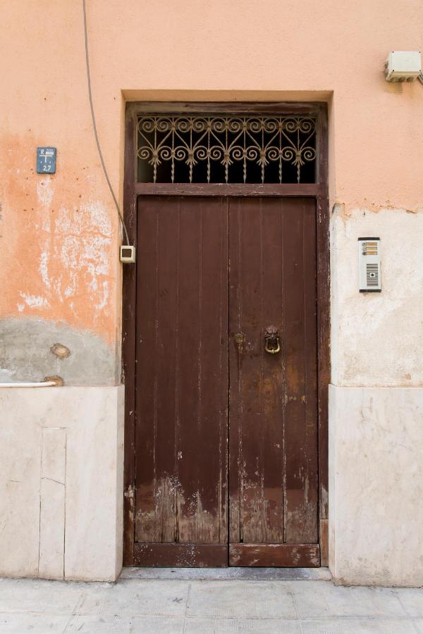 Maison Tulip - Ferienwohnung Palermo