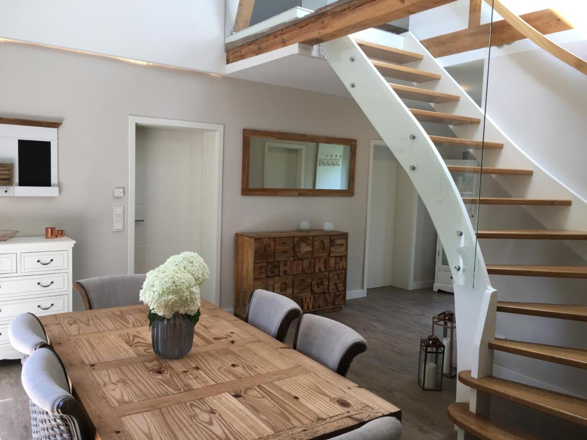 Ferienhaus am See - B&B Wesenberg