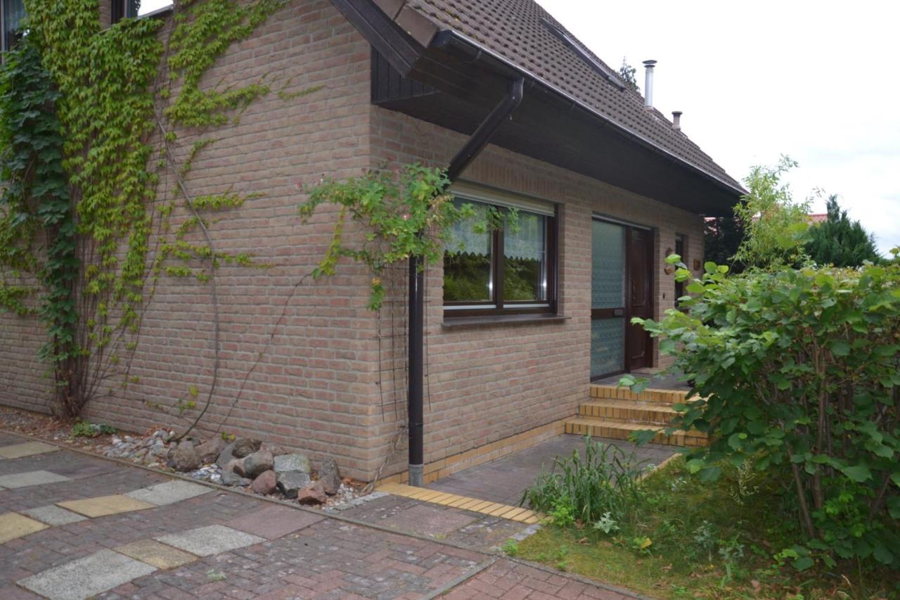 Ferienhaus „Dorsch“ - B&B Koserow