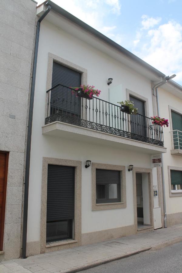 B&B Barcelos - Residencial Kuarenta&Um - Bed and Breakfast Barcelos