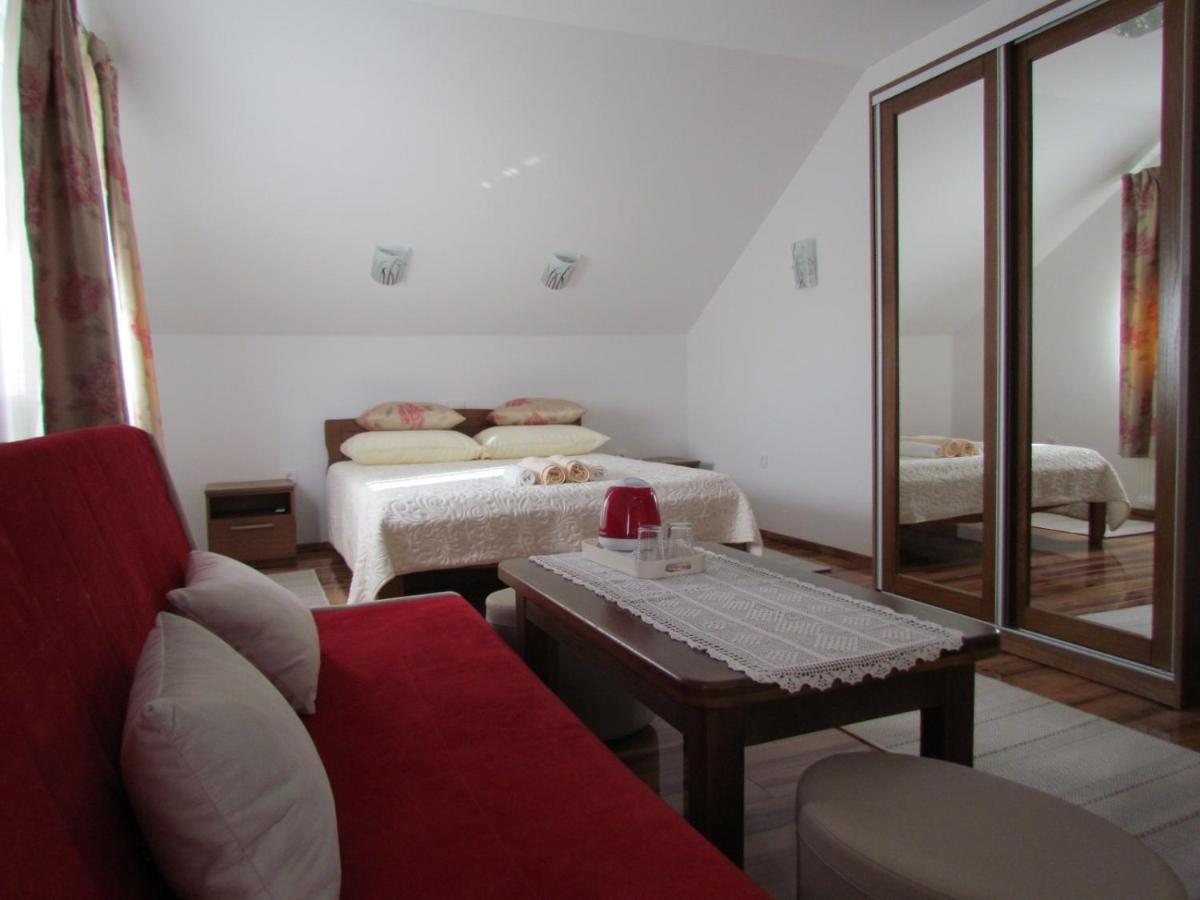 Doppel-/Zweibettzimmer mit Zustellbett