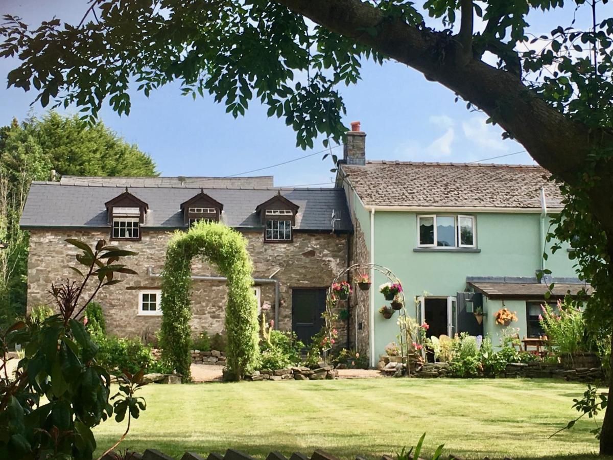 B&B Sennybridge - Brecon Boutique Breaks Wild Land - Bed and Breakfast Sennybridge