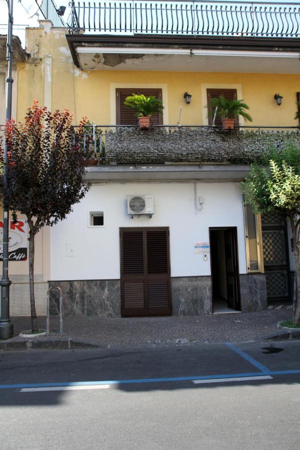 Giulia's house apartments - B&B Sant'Antonio Abate