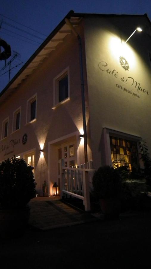 B&B Schalkenmehren - Hotel Café del Maar - Bed and Breakfast Schalkenmehren