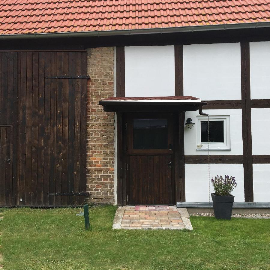 Gästewohnung A+C Bovet - B&B Strasen