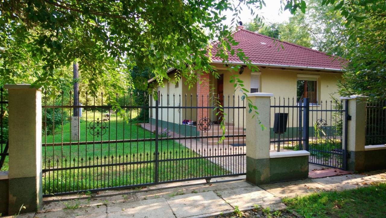 Gyümölcsöskert Szálláshely - Chambres d’hôtes