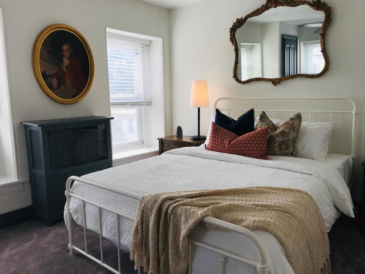 B&B Filadelfia - Modern Parisian Apartment in the Heart of Manayunk - Bed and Breakfast Filadelfia