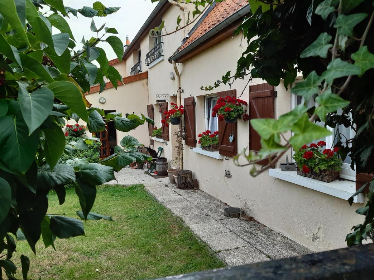 Les Alouettes B&B - Ferienwohnung