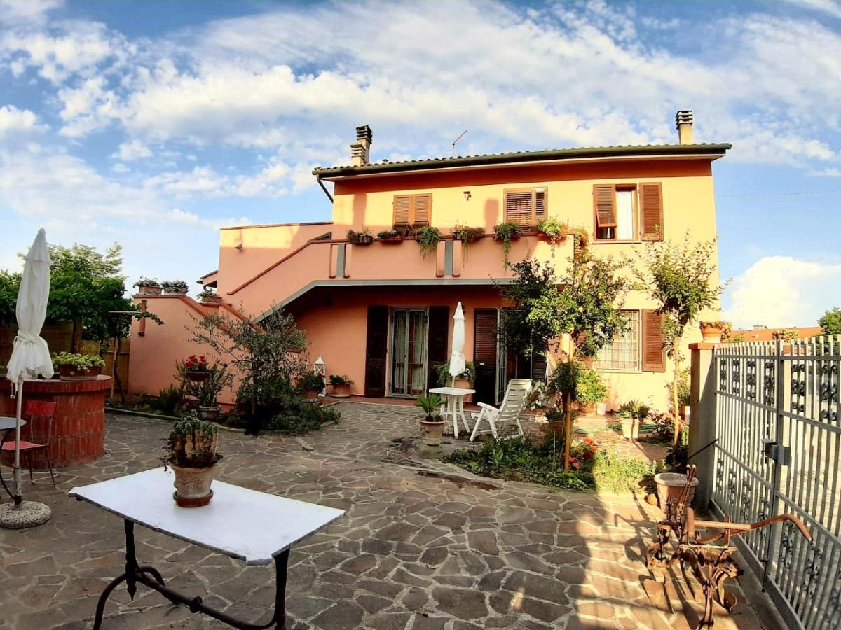 B&B Pontedera - Affittacamere da Zia Michelina - Bed and Breakfast Pontedera