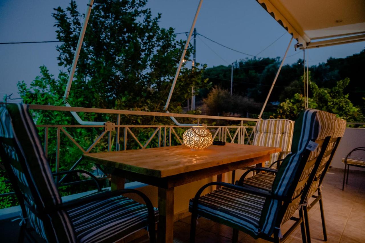 Helios Residence - Ferienwohnung Spáta