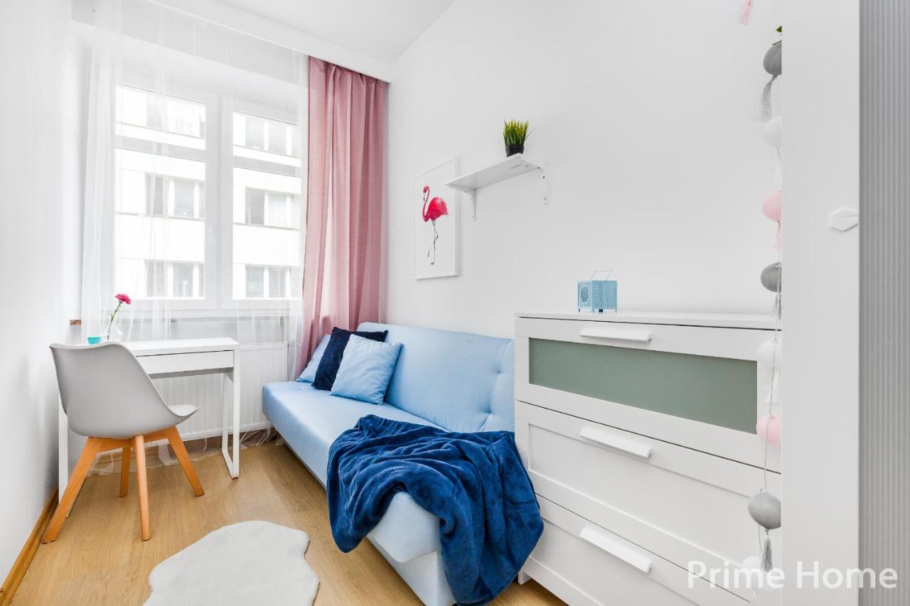 Single Room with Shared Shower and Toilet