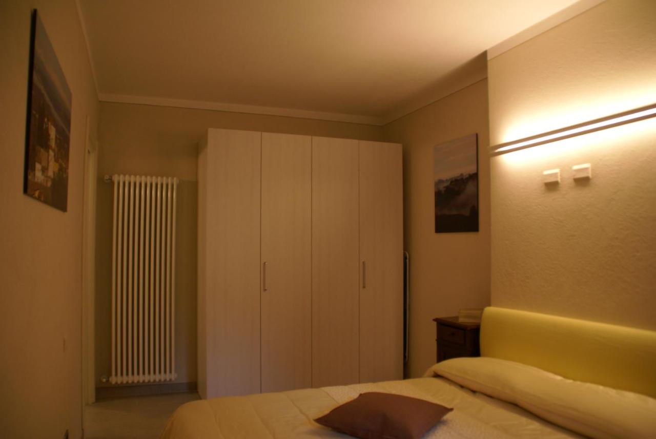 One-Bedroom Apartment with Garden View
