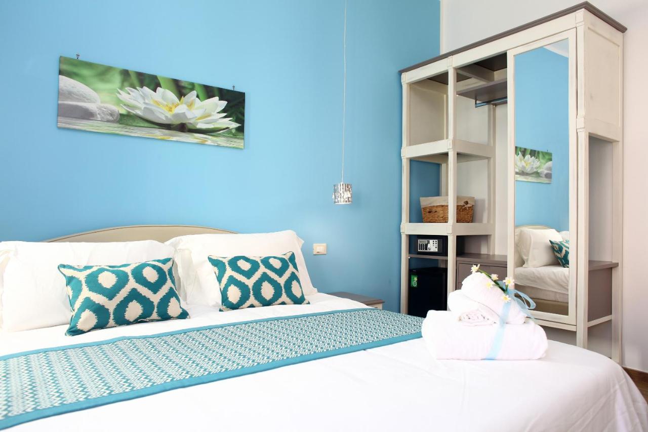 Queen Room with Balcony