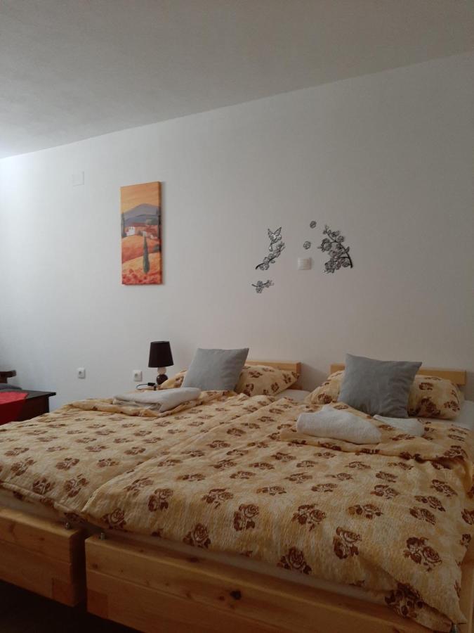 Budget Triple Room
