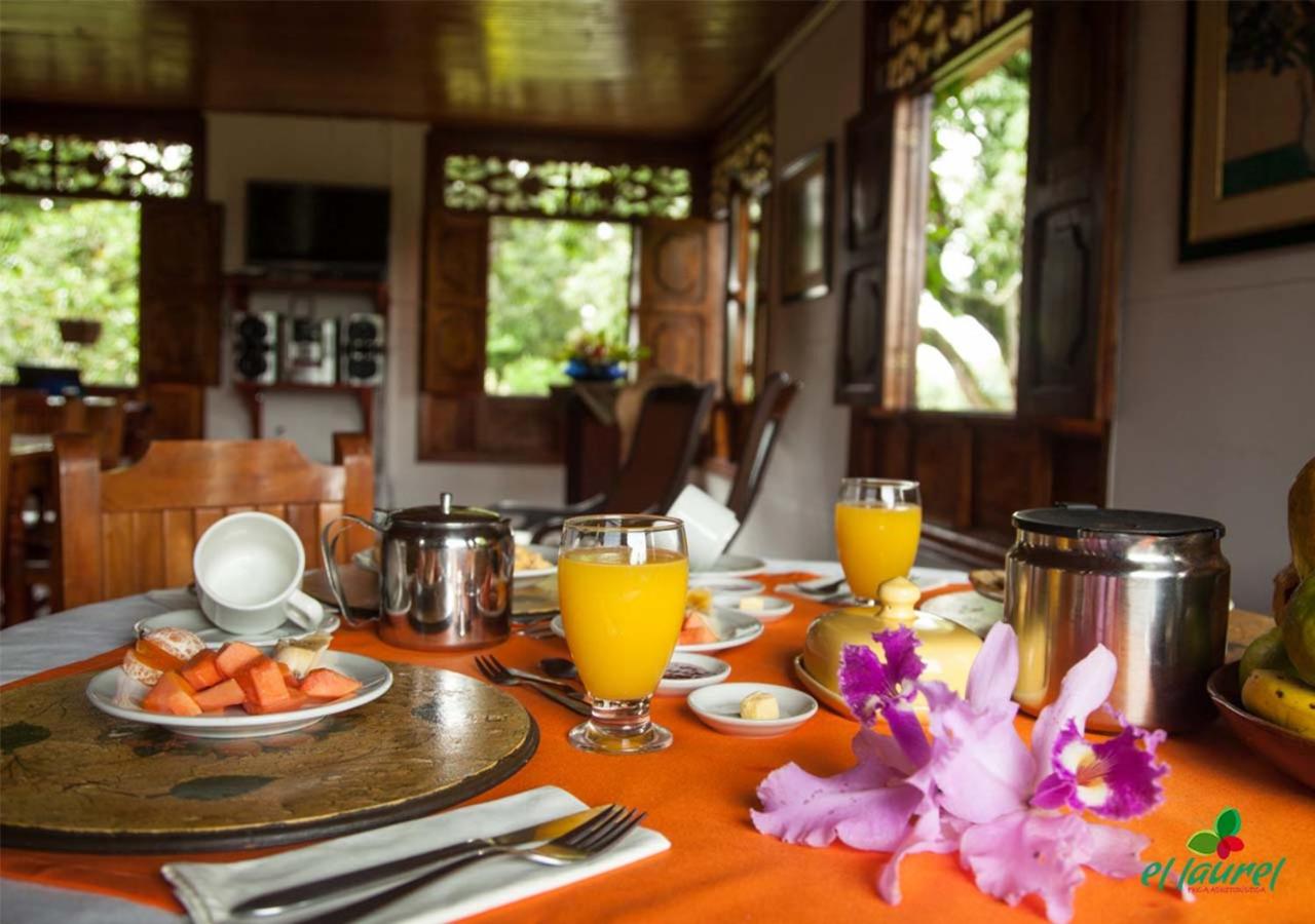 Familiekamer met Eigen Badkamer